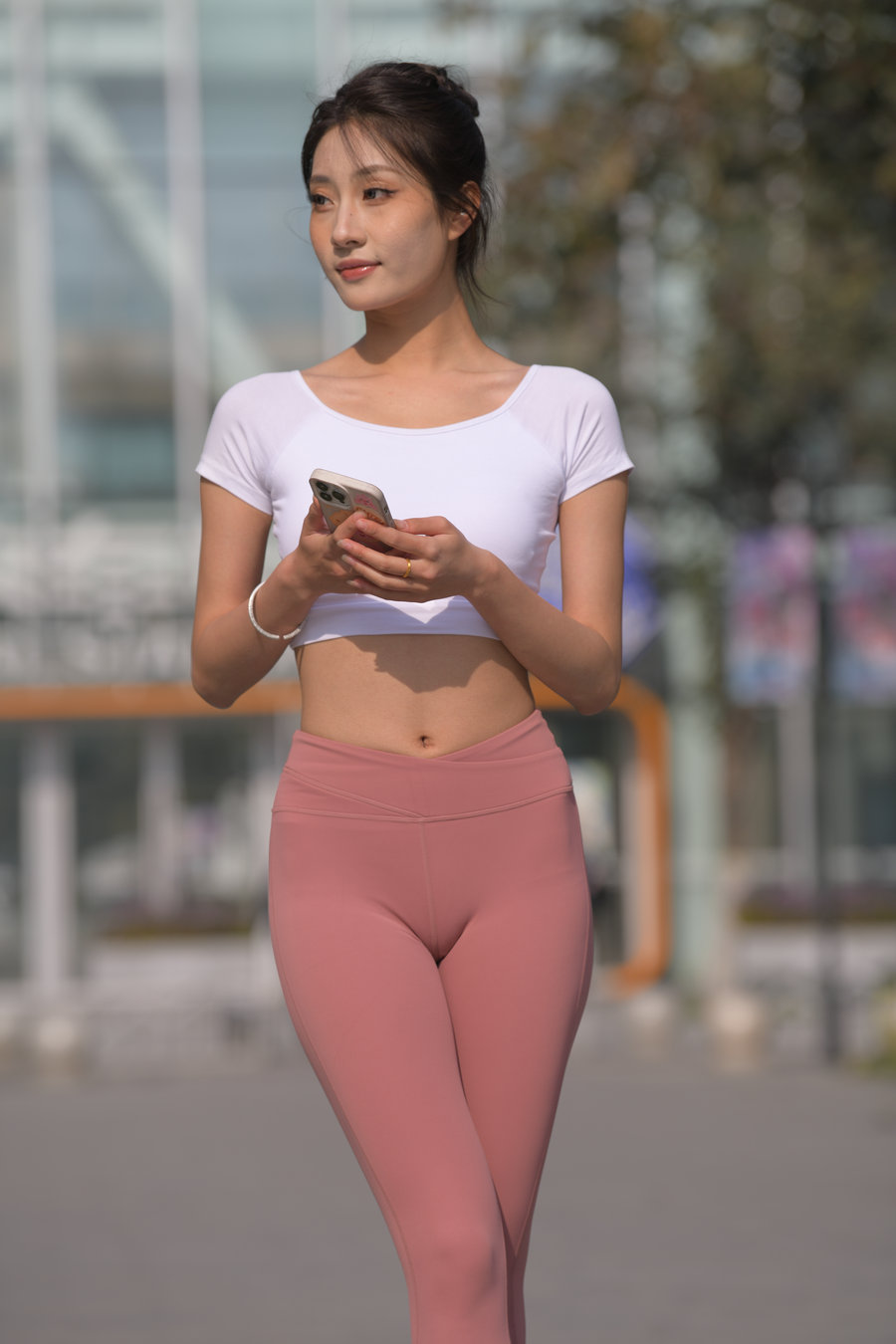 图片[1]-粉红色瑜伽裤女孩J4915 583P1V-26.4GB-喵图库
