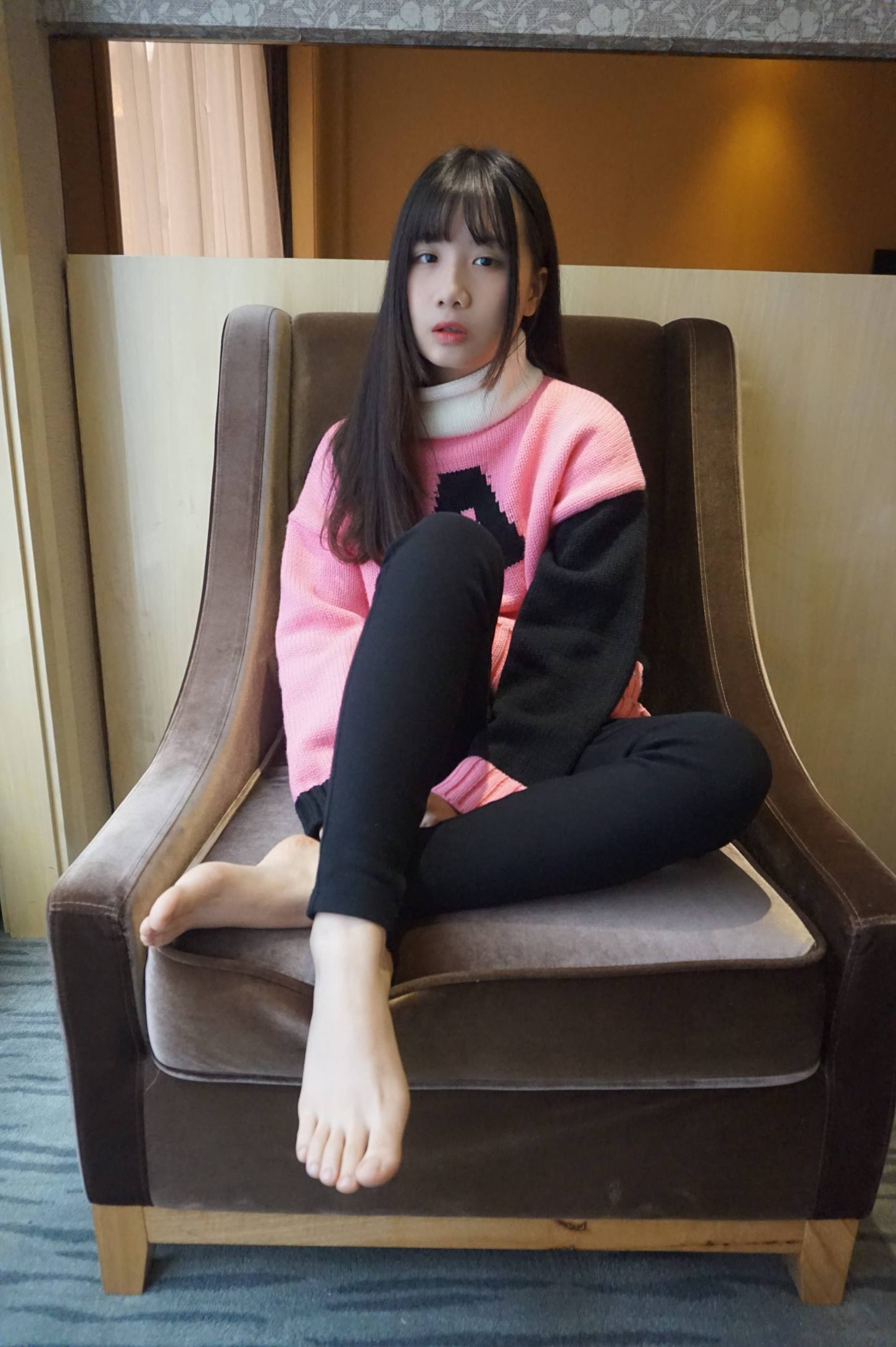 图片[1]-齐刘海的长发女孩【70P】20016-喵图库