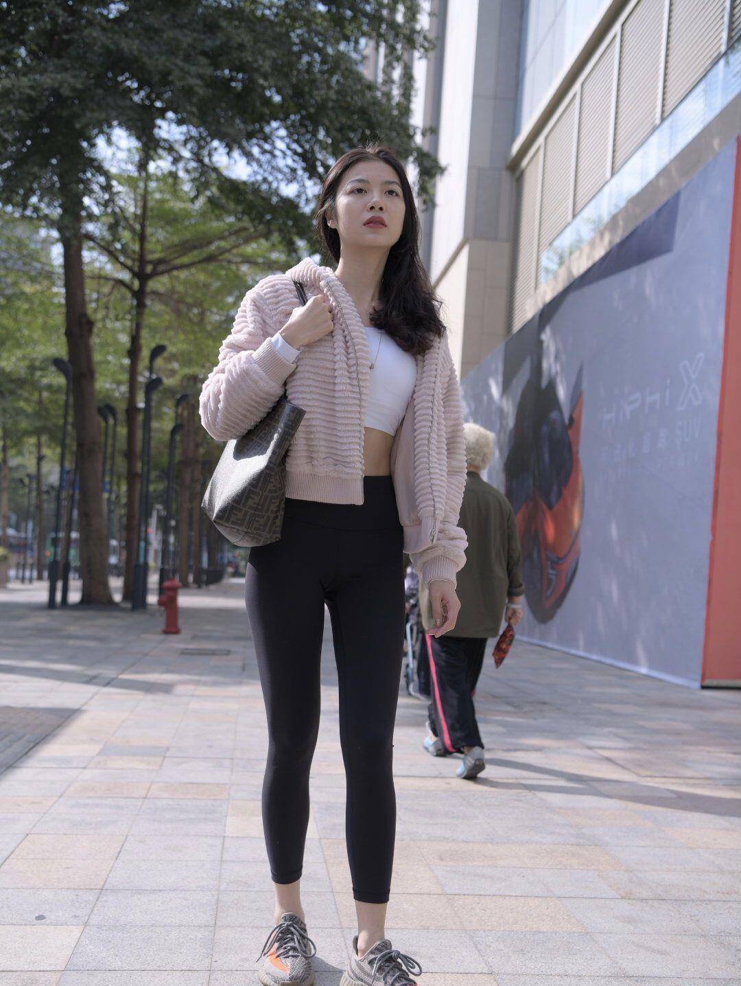 图片[2]-逛街的紧身瑜伽裤女孩 J1455 411P2V-26.6GB-喵图库