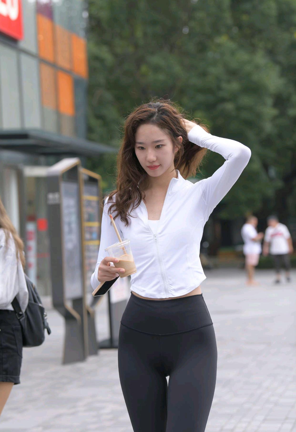 图片[5]-像刘亦菲的黑色瑜伽裤女孩J2237 340P1V-14.8GB-喵图库